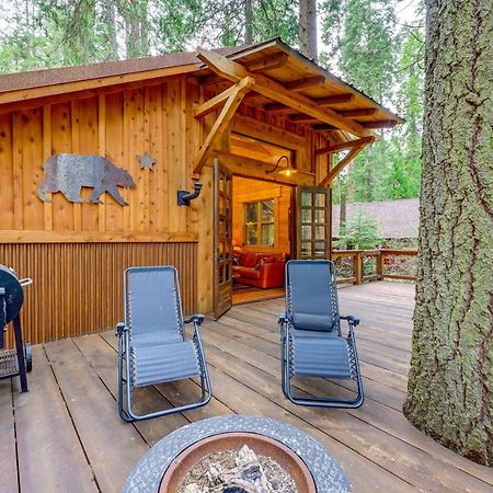 Enchanting Creekside Cabin Near Kings Canyon Park! Badger Екстериор снимка